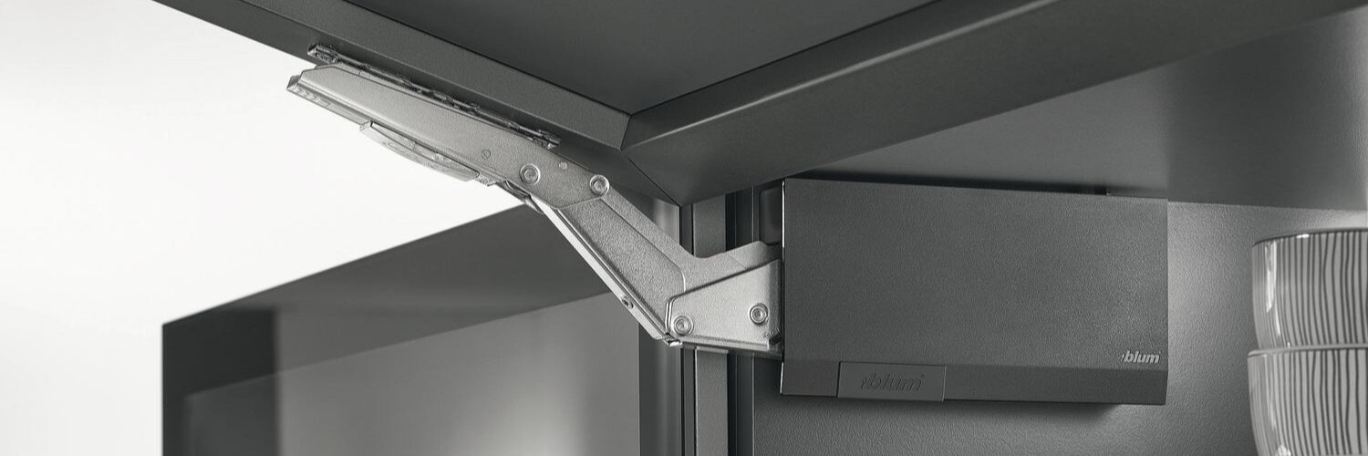 AVENTOS HK top